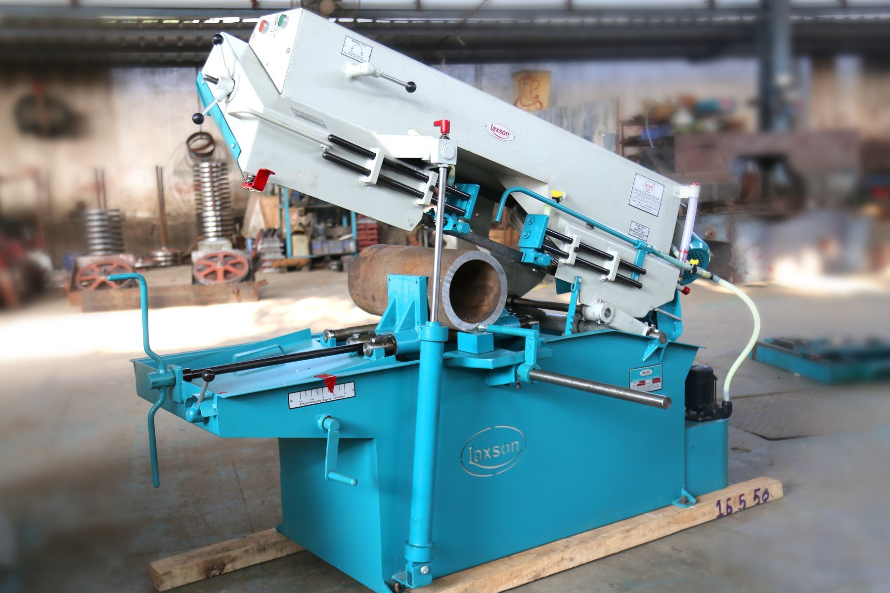 Band Saw Cutting Machine